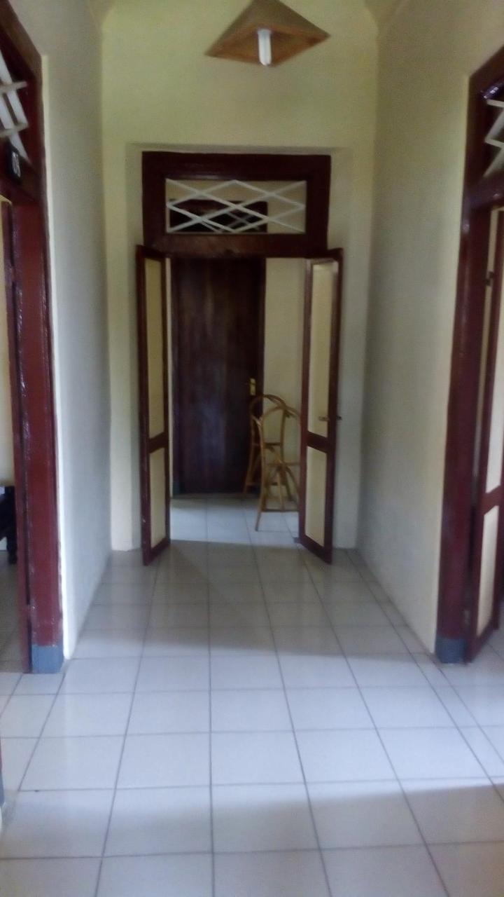 Guru Ratna Apartman Munduk Kültér fotó